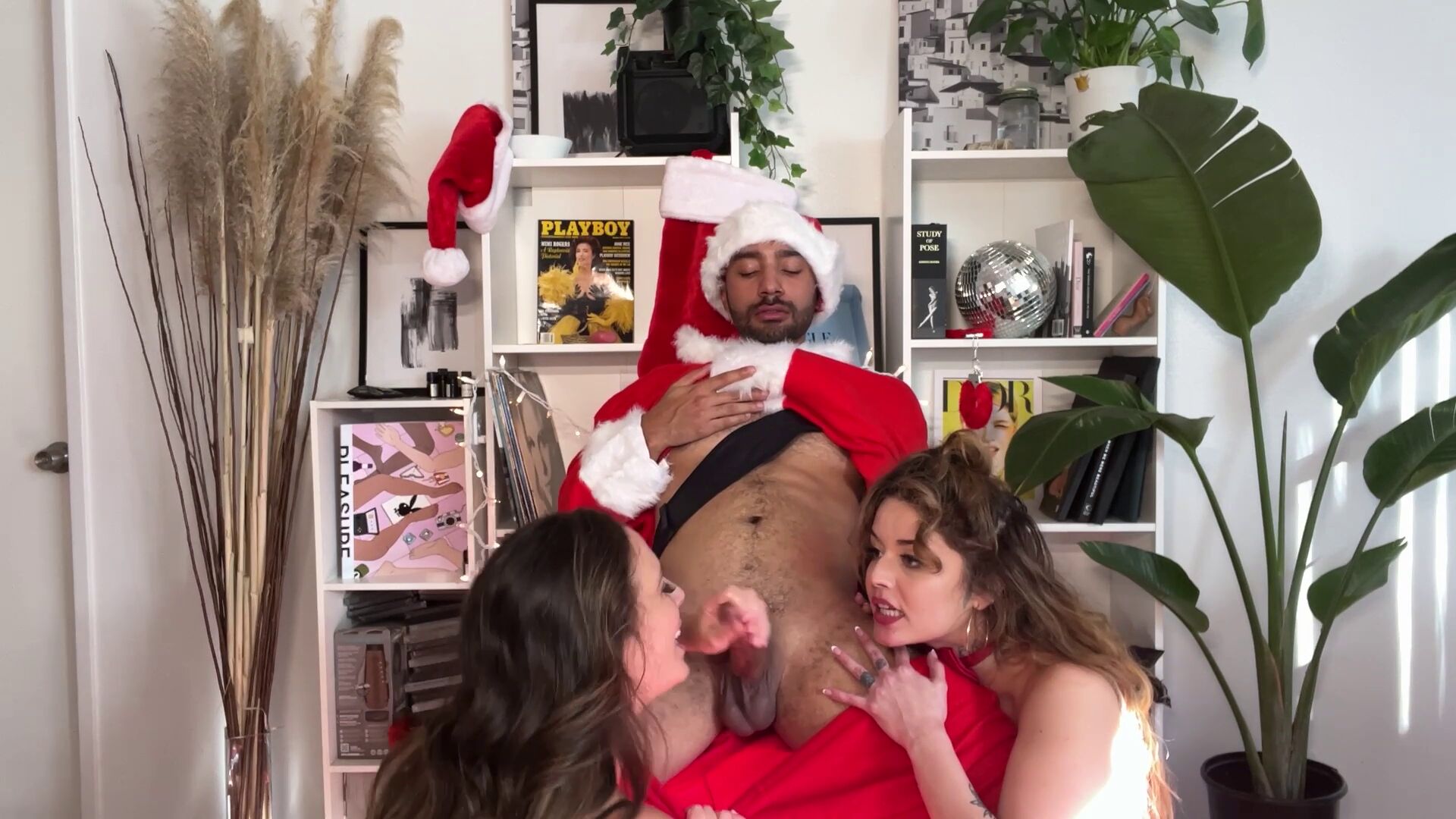 Santa's Christmas MILF Foursome